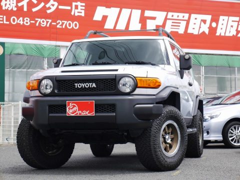 ＦＪクルーザー　トレイルチーム仕様　リフトアップ　ＭＫＷ１６インチＡＷ